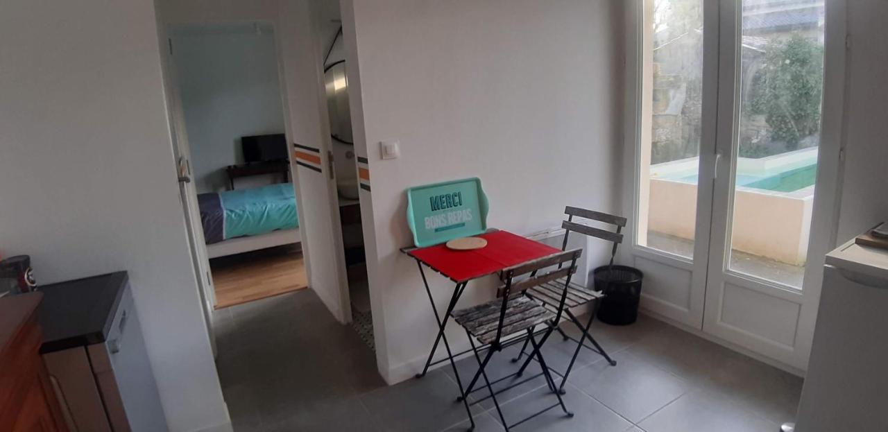 Jolie Villa Avec Piscine Dans Le St Emilionnais Sainte-Terre Luaran gambar