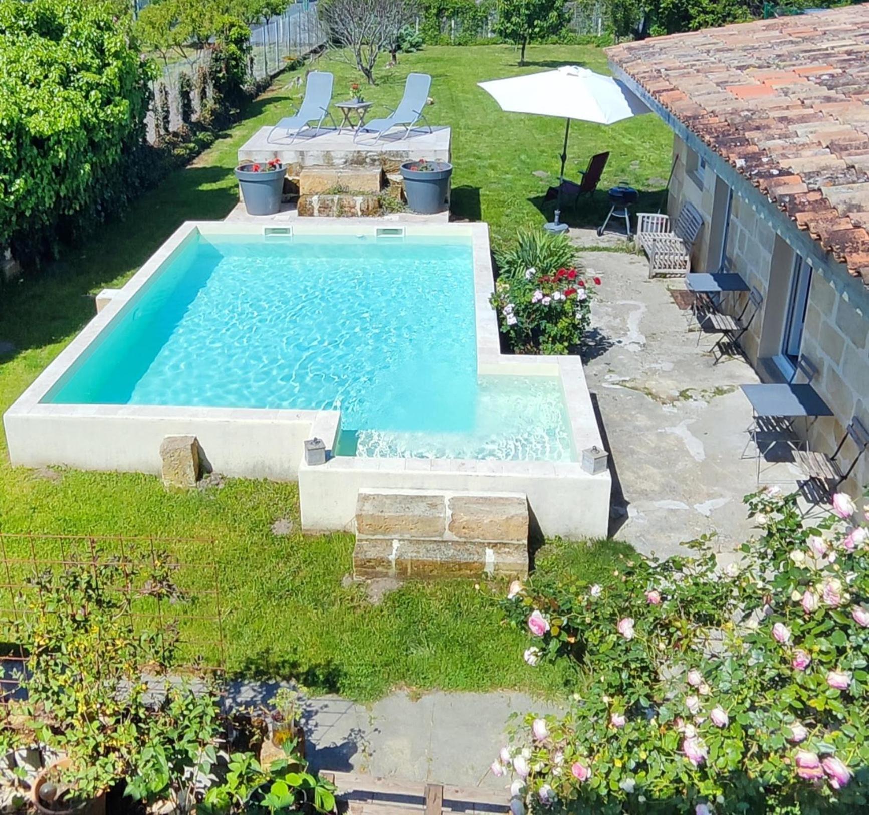 Jolie Villa Avec Piscine Dans Le St Emilionnais Sainte-Terre Luaran gambar